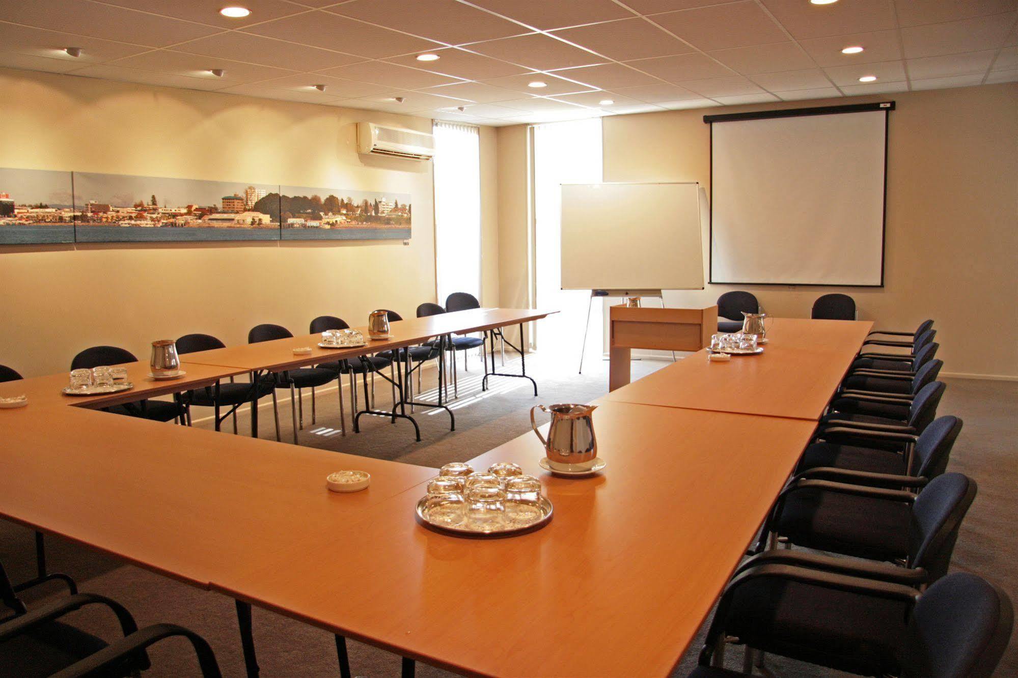 Motel Harbour Motor & Conference Tauranga